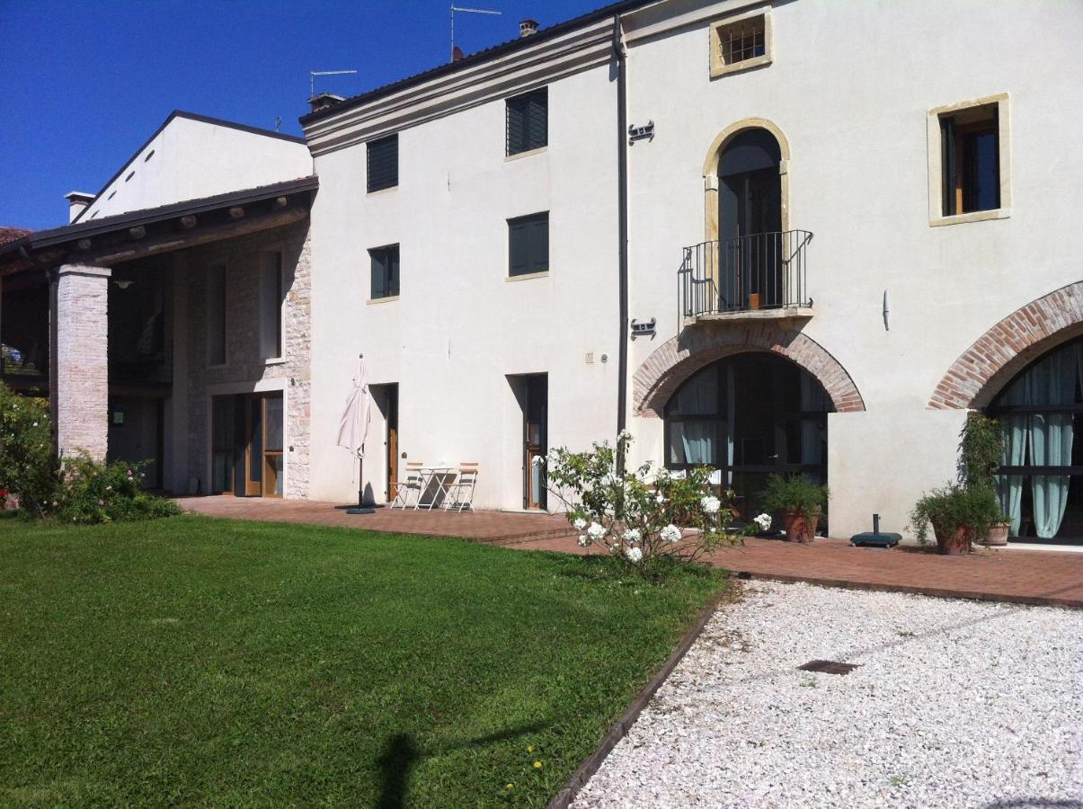 Corte Monticello Barbarano Vicentino Rom bilde